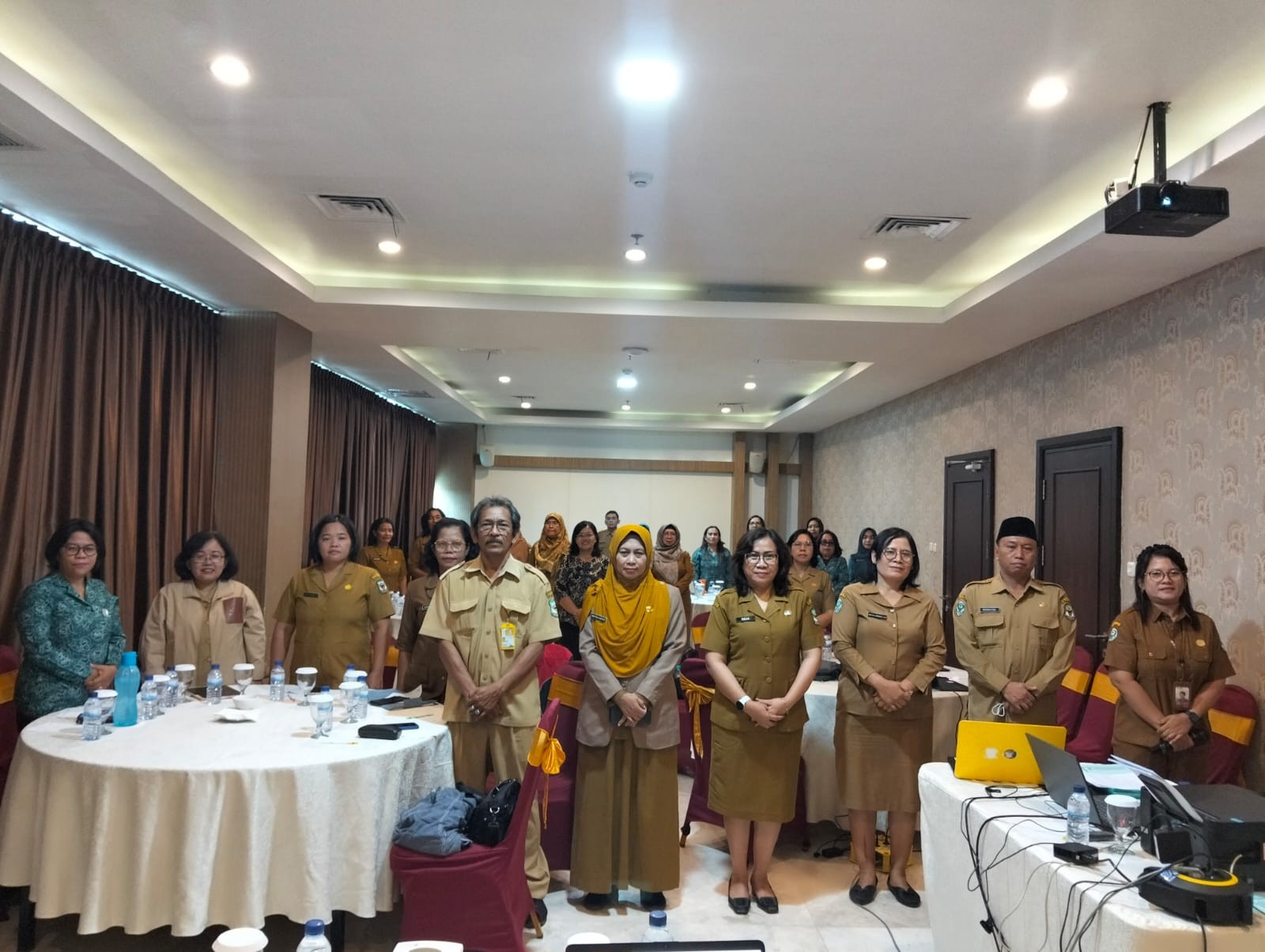 PERTEMUAN TIM PEMBINA POSYANDU TINGKAT  KOTA  PEMATANGSIANTAR TAHUN 2025