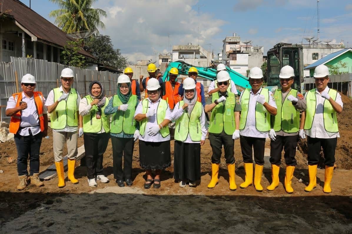 Peletakan batu pertama pembangunan Laboratorium Kesehatan Masyarakat Kota Pematangsiantar