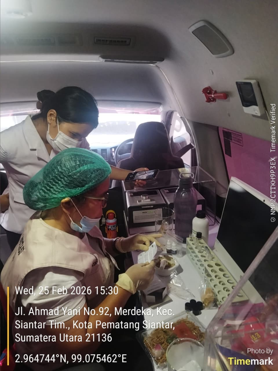 PENGAMBILAN SAMPEL TAKJIL DALAM INSPEKSI KESEHATAN LINGKUNGAN PANGAN JAJANAN DI KOTA PEMATANGSIANTAR